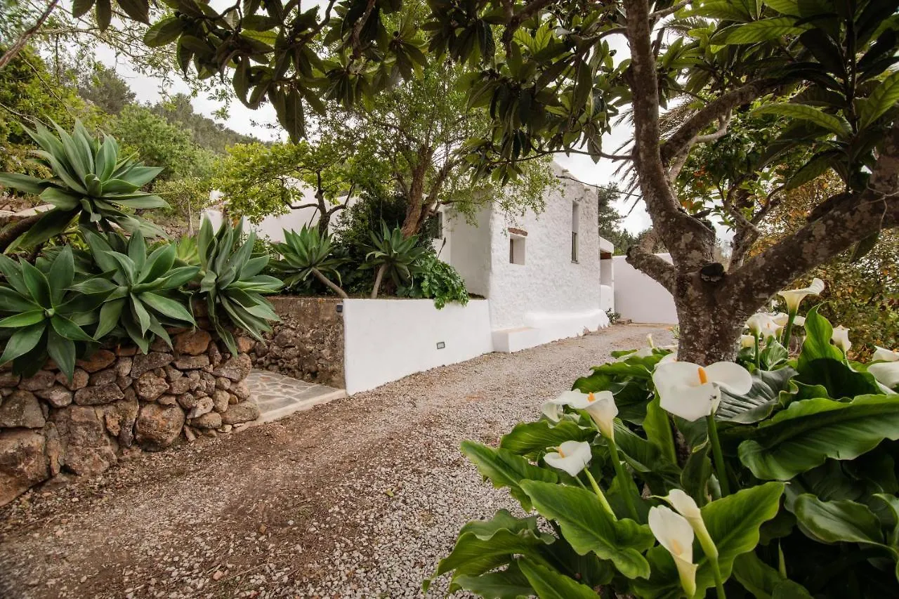Casa Rural Can Rotes Con Jardin Y Barbacoa Sant Joan De Labritja 0*,