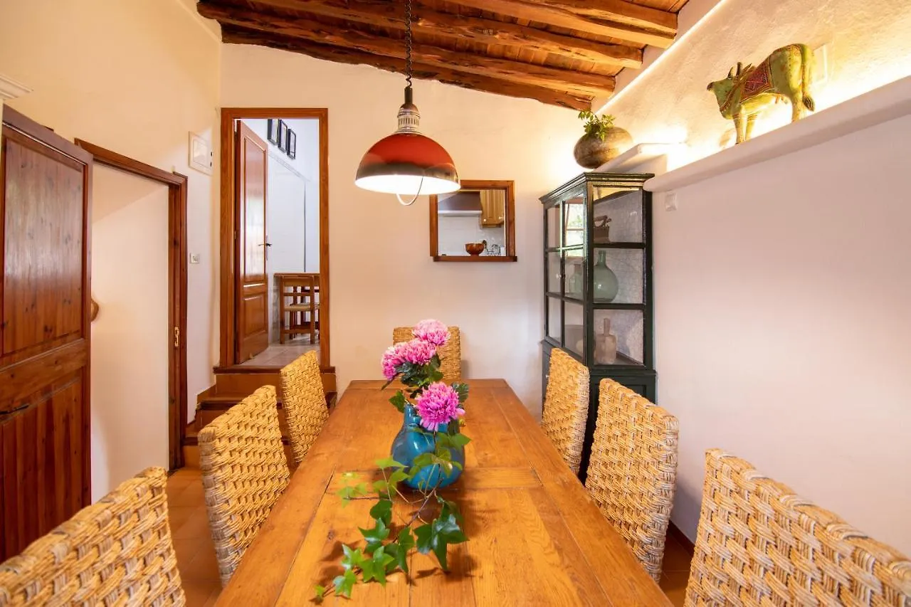 Holiday home Casa Rural Can Rotes Con Jardin Y Barbacoa Sant Joan De Labritja