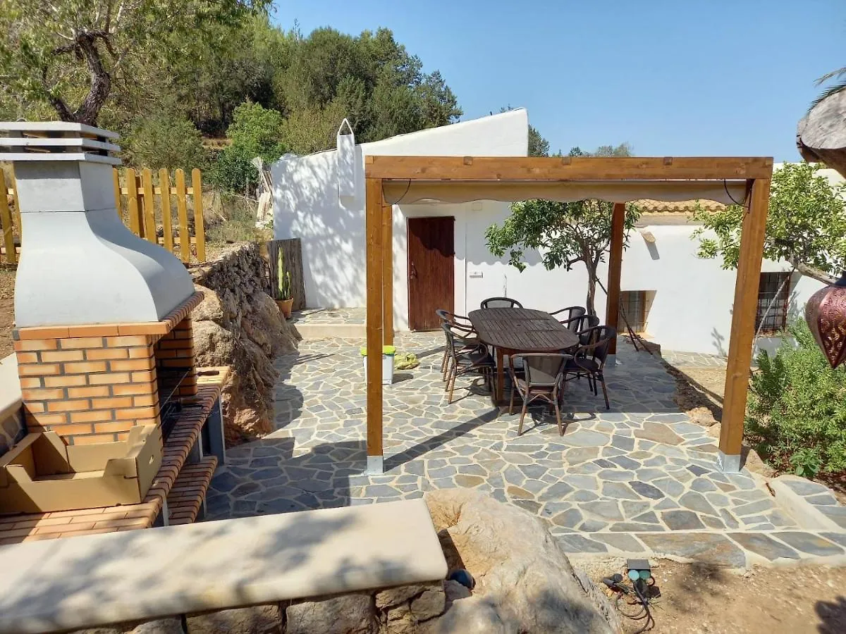 Holiday home Casa Rural Can Rotes Con Jardin Y Barbacoa Sant Joan De Labritja